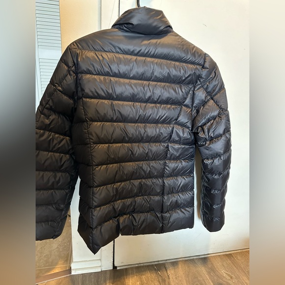 Eddie Bauer women’s puffer - Picture 2 of 2